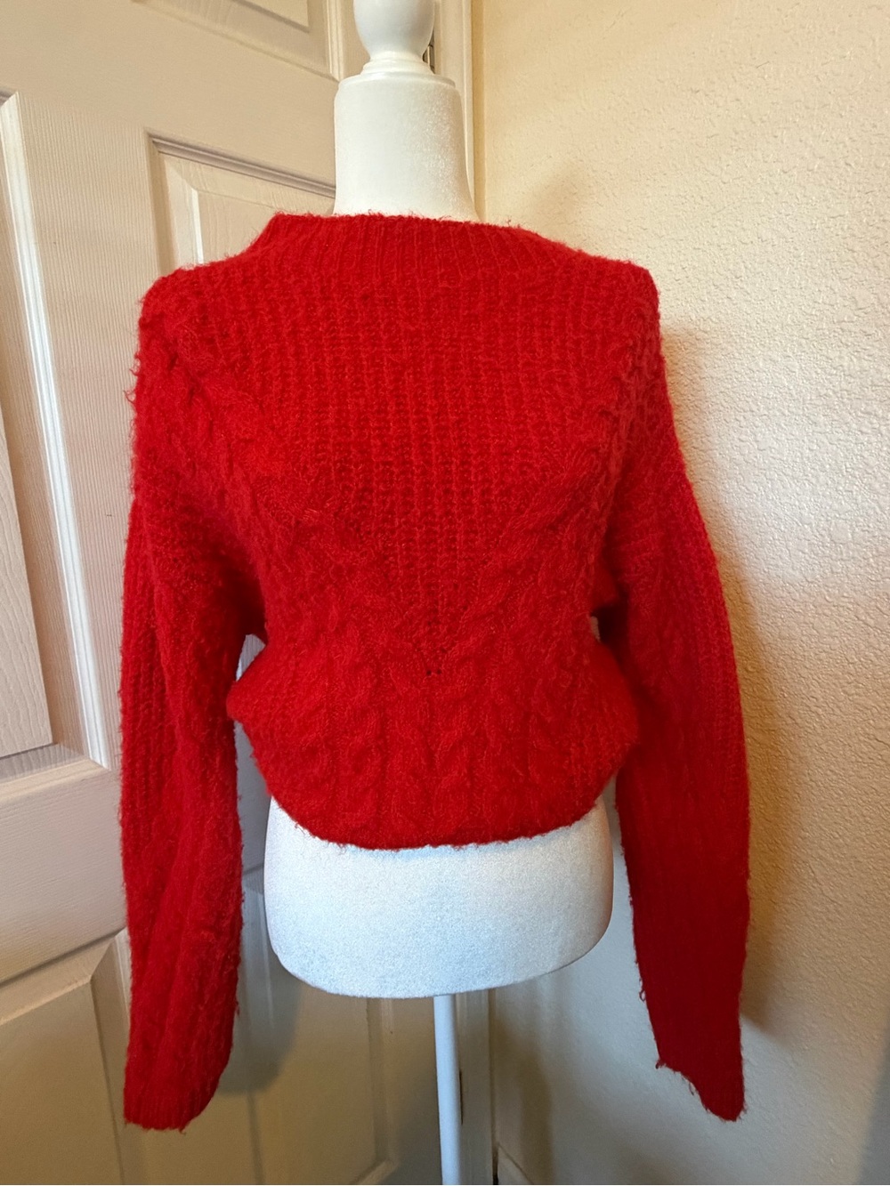 Source Unknown Bright Red Textured Crewneck Sweater